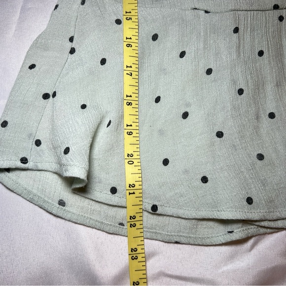 E & M Women’s Chic Mint And Black Polka Dot Wrap Blouse Bow Detail Size Small - Picture 12 of 15